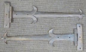 Pair of cast bronze Arts and Crafts or country style door hinges, length 46cm