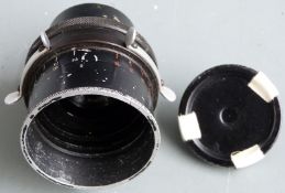 Kinoptik Paris Apochromat f=40mm F:2 lens serial number 21032, with front and rear covers