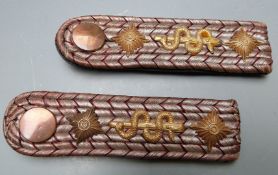 WW1 German medical officer's shoulder boards