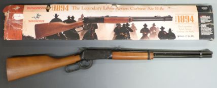 Daisy Winchester Model 1894 .177 underlever carbine air rifle with adjustable sights and wooden