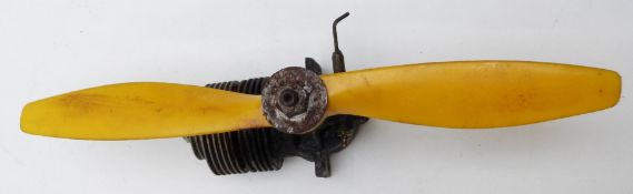 Yulon or similar vintage glow ignition model aircraft engine
