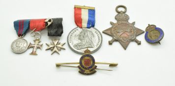 British Army WW1 medal 1914/1915 Star named to 2765 Pte E Lewis, Gloucestershire Regiment, Queen