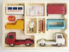 Corgi Toys diecast model Gift Set 24, Constructor Set with two Commer ¾ Cab and Chassis Units and