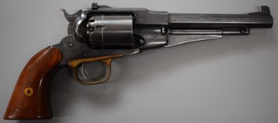 Pietta .36 six shot single action percussion revolver with adjustable sights, brass trigger guard,