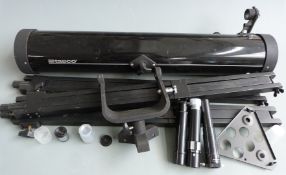 Tasco 302003 76mm reflector telescope with tripod, in original box