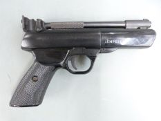 Webley Tempest .22 air pistol with shaped and chequered grips, NVSN