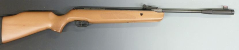 Remington Pest Controller .22 air rifle with chequered semi-pistol grip and forend, raised cheek