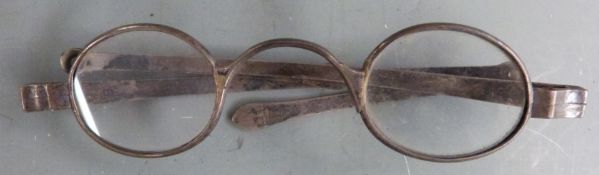 Pair of Georgian hallmarked silver framed spectacles, hallmarks for Birmingham 1829, maker John