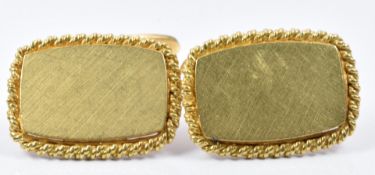 A pair of 18ct gold cufflinks with rope twist border, 14.9g