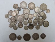 Approximately 225g of post 1920 silver coinage together with 46.5g of pre-1920 coinage
