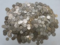 Approximately 4305g of pre-1947 UK silver coinage,