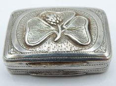 Georgian hallmarked silver novelty vinaigrette with clover leaf design to lid and pierced and gilt
