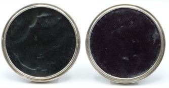 Pair of George V hallmarked silver circular photograph frames with easel backs, Birmingham 1916
