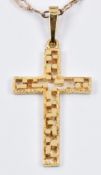 A 9ct gold cross pendant and 9ct gold chain, 3.1g