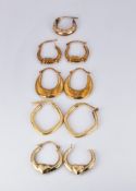 Four pairs of 9ct gold earrings, 3g
