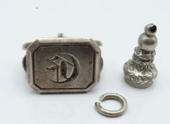 Two Victorian silver seals