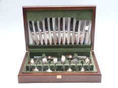 Roberts & Dore plated six place setting canteen of cutlery