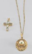 Two 9ct gold pendants, one set with a pearl and the other with aquamarines on a 9ct chain, 4.6g