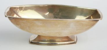 George VI hallmarked silver pedestal dish, Birmingham 1938 maker J B Chatterley & Sons, length 12cm,