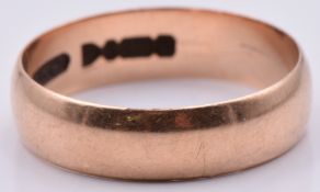A 9ct rose gold wedding band/ ring, Birmingham 1914, 3.0g, size R/S