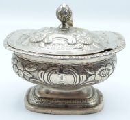 Georgian hallmarked silver pedestal mustard with embossed decoration, London 1818 maker J E Terrey &