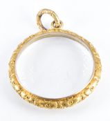 Victorian 9ct gold locket, diameter 3cm