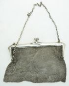 A hallmarked silver mesh purse / bag, London 1917, maker British Automatic Mesh Company, 12 x 16cm