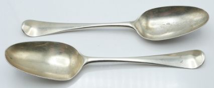 Georgian pair of bottom hallmarked silver table spoons, London 1774, maker John Lambe, length