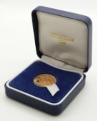 2000 Elizabeth II gold full sovereign in case, VF