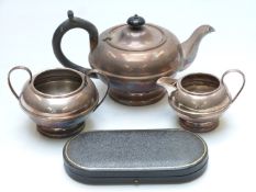 Art Deco cased Mappin & Webb plated cutlery set and a tea set