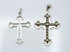 Two Mexican silver crosses, 39g