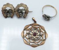 A 9ct gold and silver ring, rolled gold pendant and a Victorian horseshoe brooch set with paste 9.