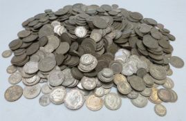 Approximately 5700g of pre-1947 UK silver coinage
