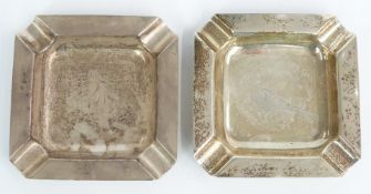 Art Deco pair of hallmarked silver ashtrays with engraved decoration of pheasant and horse,