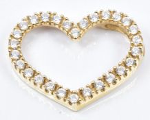 A 14ct gold heart pedant set with cubic zirconia, 2.1g