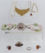 Four silver rings, silver necklace, quartz and silver necklace, etc