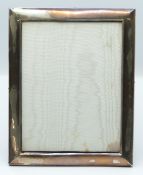 Edward VII hallmarked silver photograph frame to suit 8 x 6 inch photo, with easel back to suit