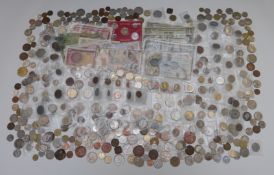 A collection of overseas coinage, 19thC onwards, together with a quantity of banknotes