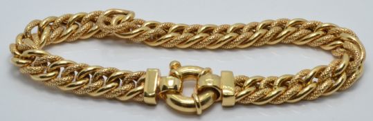 A 9ct gold bracelet made up of alternating textured and polished links, 14.2g