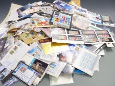A large quantity of all world stamps in packets and stock cards, all periods