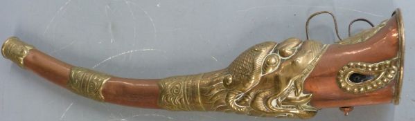Oriental copper and brass hunting horn, L42.5cm