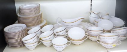 Royal Doulton dinner and tea ware in Covington pattern