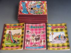 Seventeen The Broons comic books and annuals.