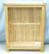 Modern oak bookcase with adjustable shelves, W89 x D31 x H109cm