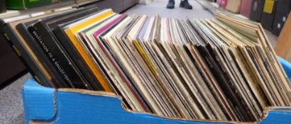 Classical / Opera - Approximately 90 albums and box sets including Decca, HMV and Columbia