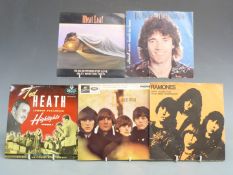 Approximately 450 singles, mostly 1960s and 1970s