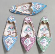 Cloisonné pedestal vase and eggs, enamel shoes, blue and white bowl etc, tallest 18cm