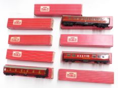 Nine Hornby Dublo 00 gauge model railway coaches including Corridor Coach, Restaurant Car, Pullman