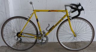 Peugeot 1000 road or racing bicycle, with Shimano gear levers and front derailleur