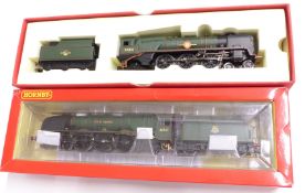 Two Hornby 00 gauge model railway BR locomotives 4-6-2 Duchess Class City of Liverpool 46247 R3195